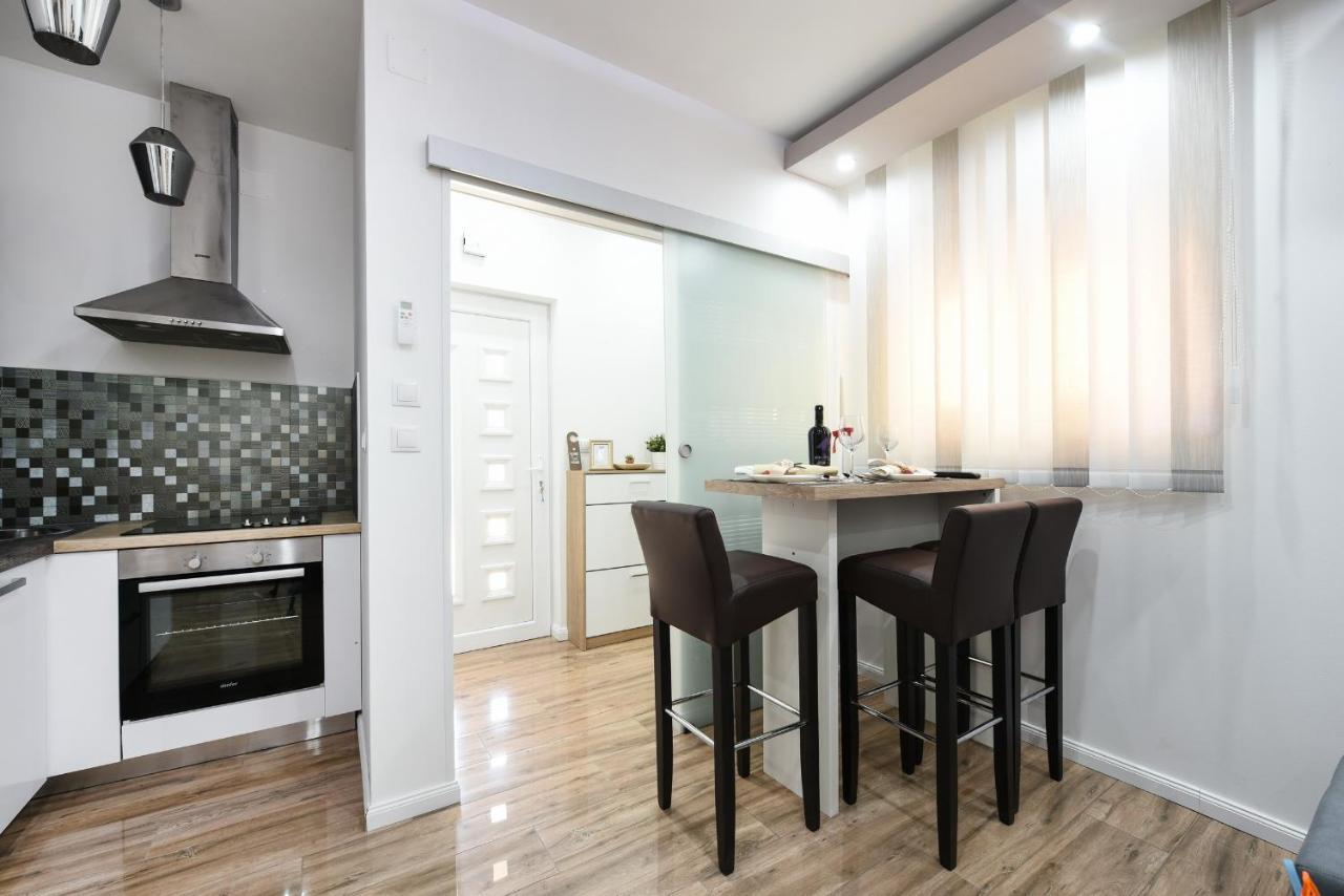 Shine Apartment Ζαντάρ Εξωτερικό φωτογραφία